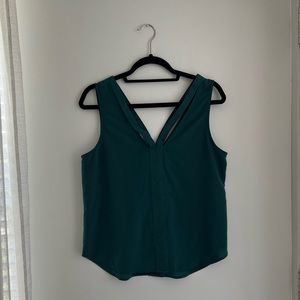 Trouvé emerald green tank